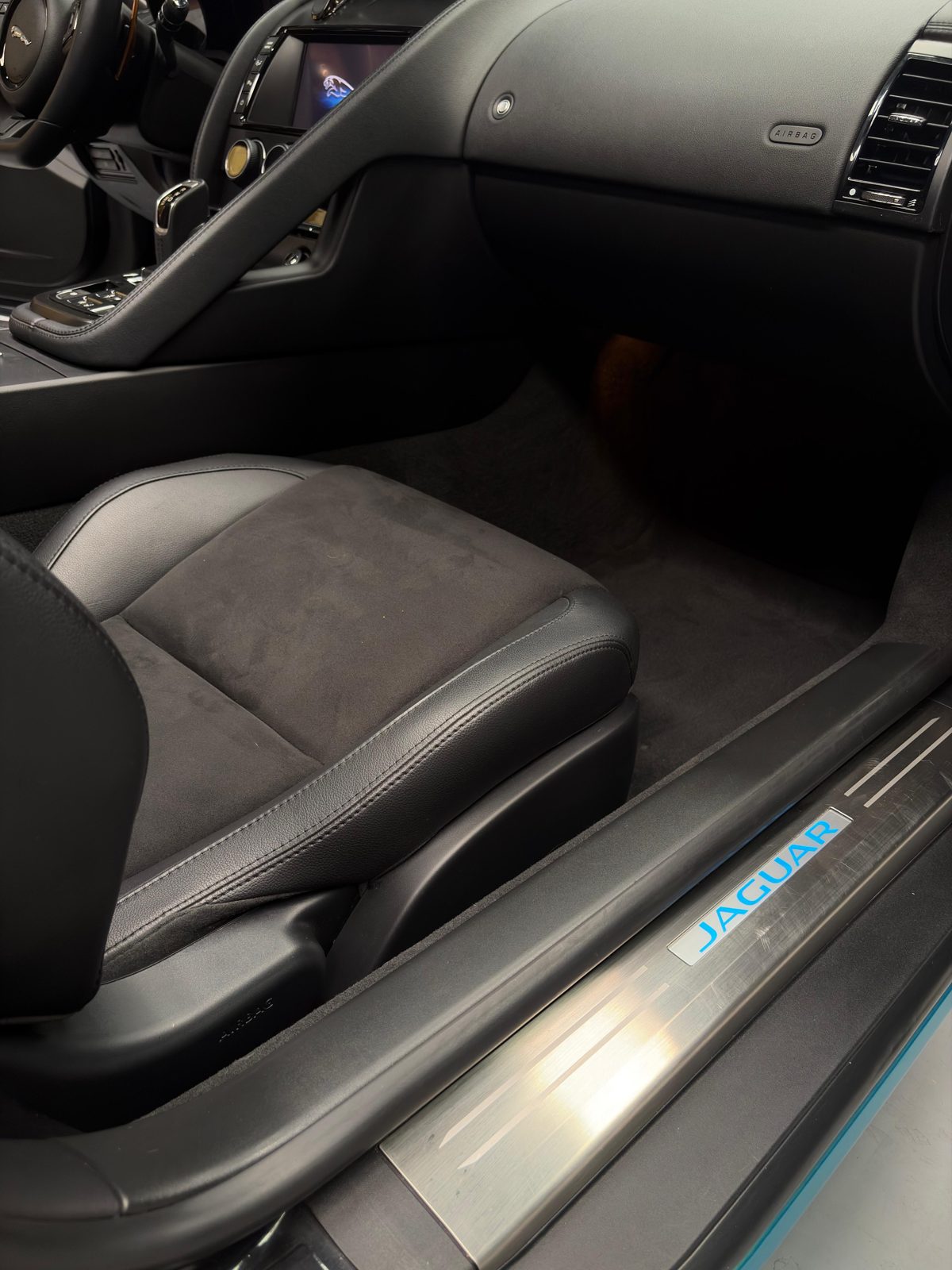 Asiento deportivo del F-Type