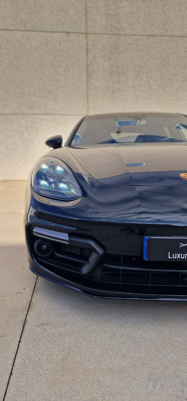 Frontal del Panamera en detalle