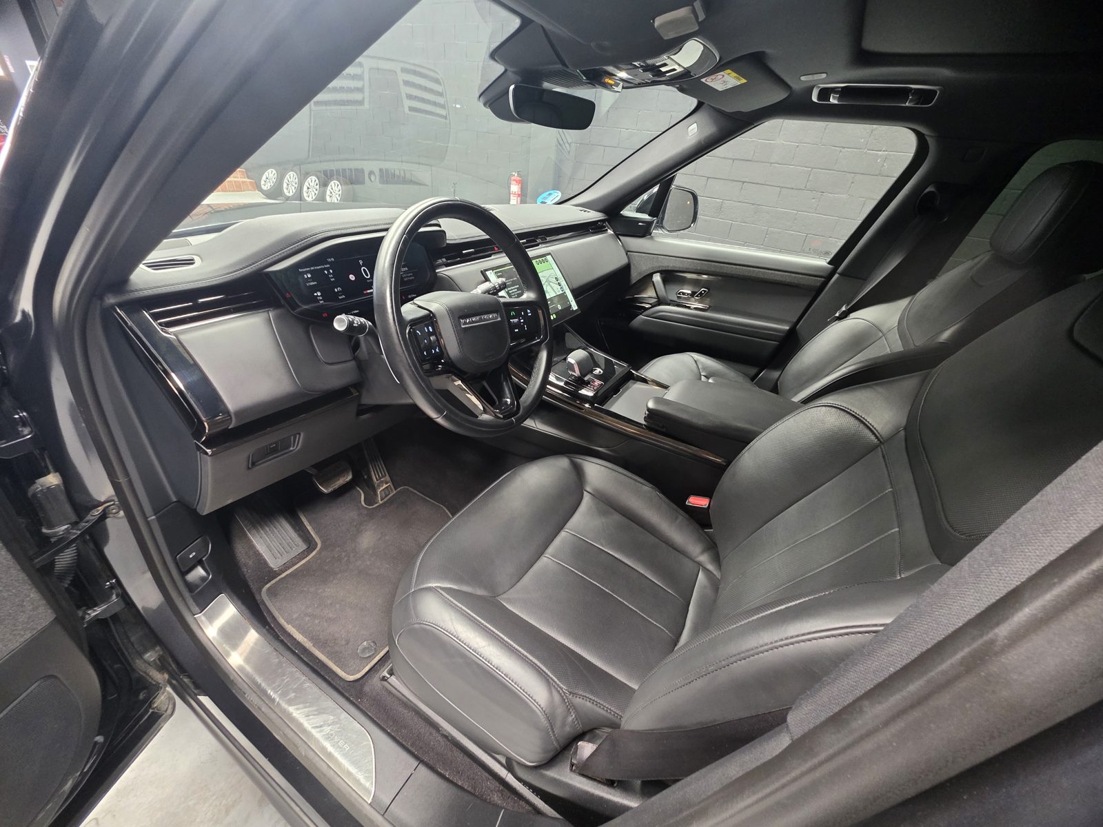 Puesto de conducción del Range Rover Sport